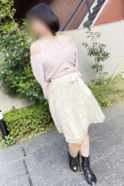 あきな